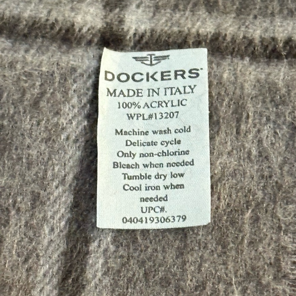 🌟HP🌟VTG 2000s Italian Made Unisex Soft Gray Acrylic Window Pane Plaid Scarf - Picture 6 of 8